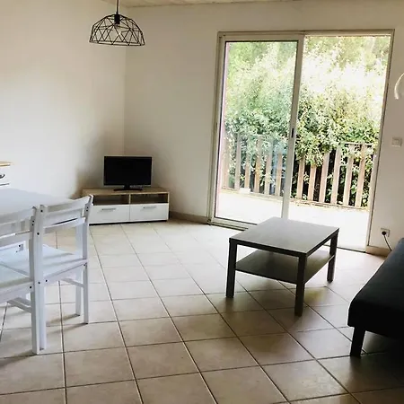 Charmante Proche Vecchio Grande Piscine Chauffee *